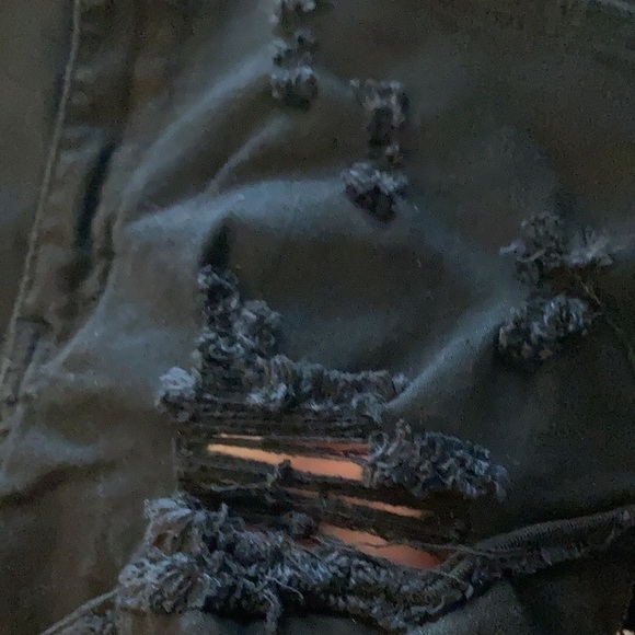 KanCan Distressed Black Denim Shorts - Picture 8 of 13